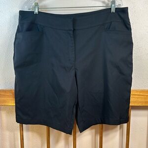 Perry Ellis PGA Tour Black Shorts 40” Waist sz 18